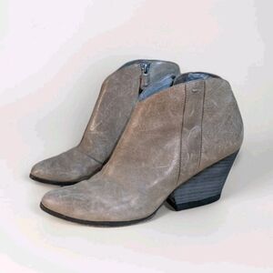 Eileen Fisher Leather Vero Cuoio Pointed Toe Booties Block Heel Taupe Womens8.5M